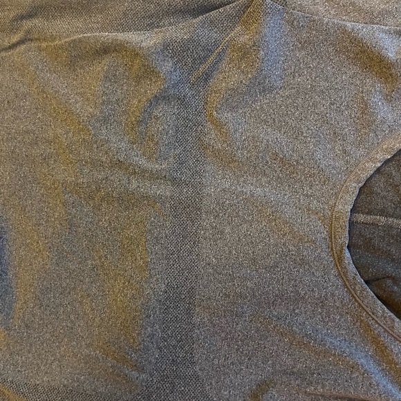 Zyia Active long sleeve shirt (large) - Picture 5 of 7